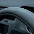 Husa volan 37 - 39cm imitatie piele perforata, gri SoftComfort 603.20 Heyner